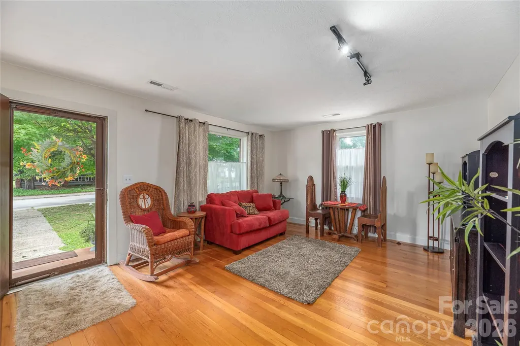1236 Brown Avenue Waynesville NC 28786