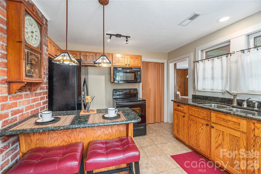 1236 Brown Avenue Waynesville NC 28786