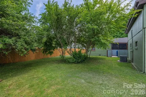 1236 Brown Avenue Waynesville NC 28786