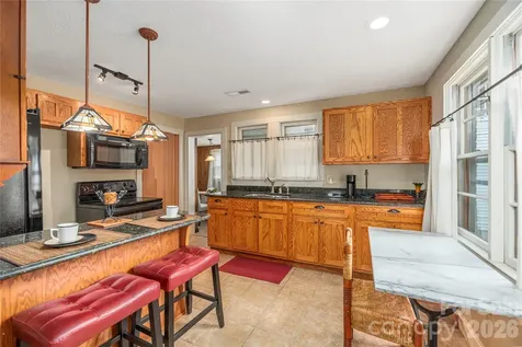 1236 Brown Avenue Waynesville NC 28786