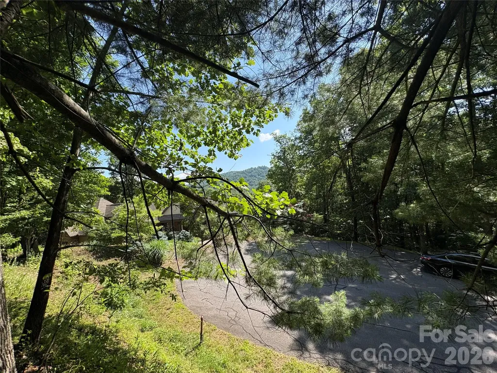 239 Stone Valley Way Hendersonville NC 28792