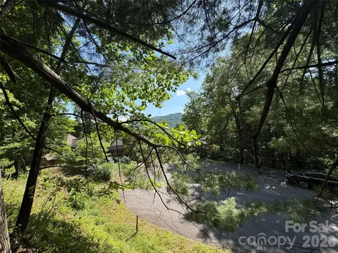 239 Stone Valley Way Hendersonville NC 28792