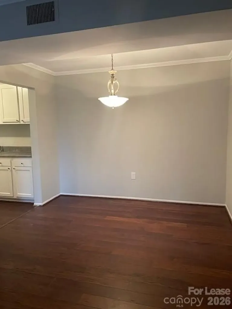 4906 Sardis Road Charlotte NC 28270
