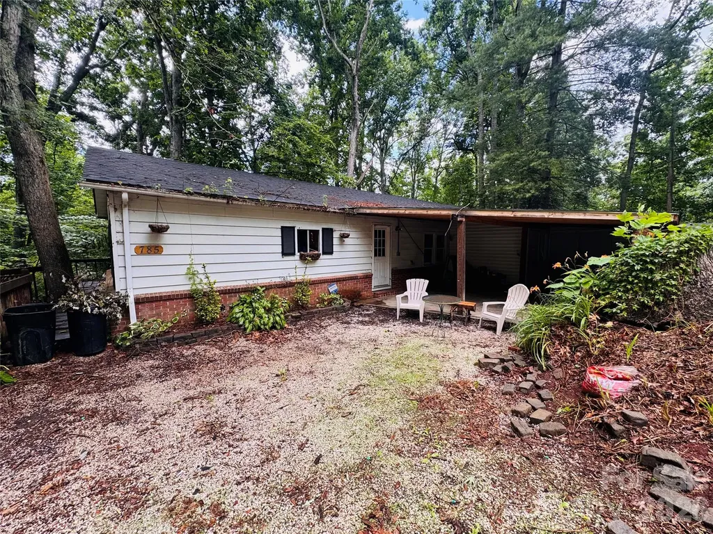 785 Hutch Mountain Road Fletcher NC 28732
