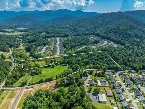 28 Pleasant Grove Road Weaverville NC 28787