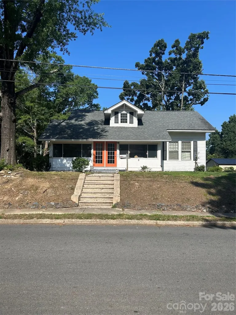 703 N 4th Street Albemarle NC 28001