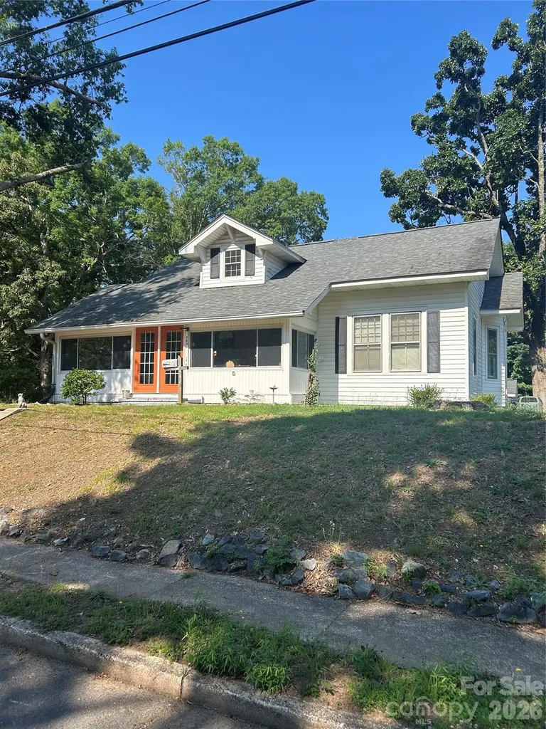 703 N 4th Street Albemarle NC 28001