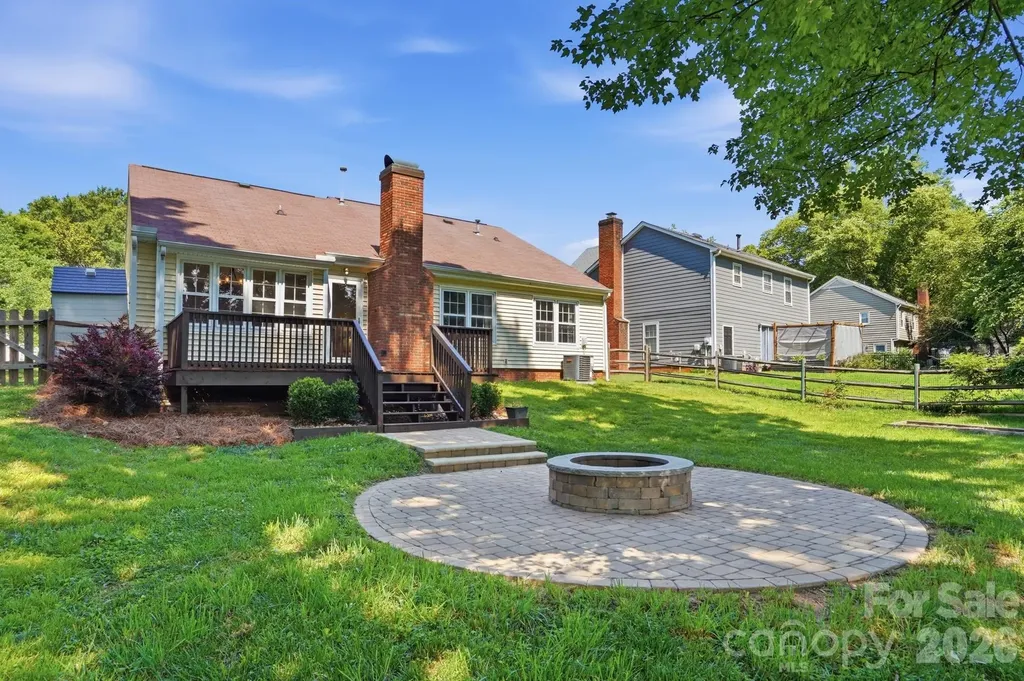 8917 Danson Drive Charlotte NC 28277
