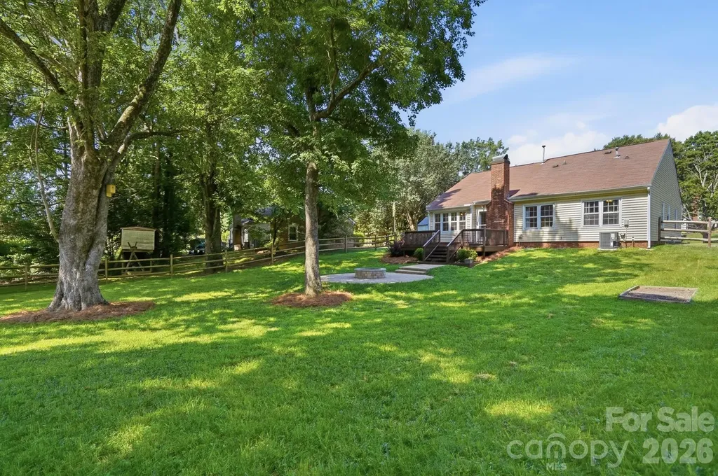 8917 Danson Drive Charlotte NC 28277