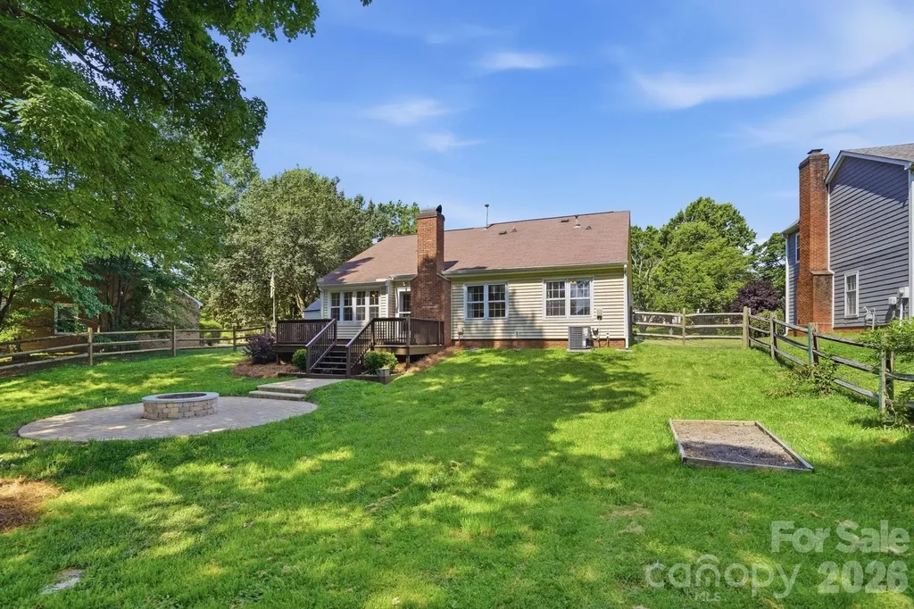8917 Danson Drive Charlotte NC 28277