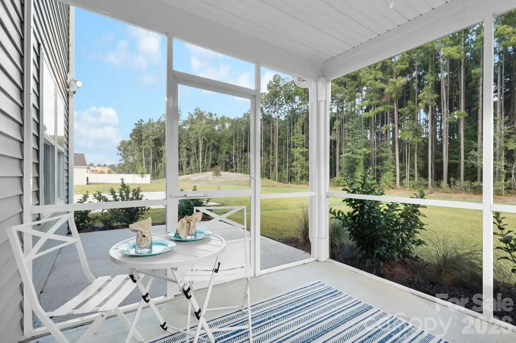 4017 Juno Drive Charlotte NC 28215
