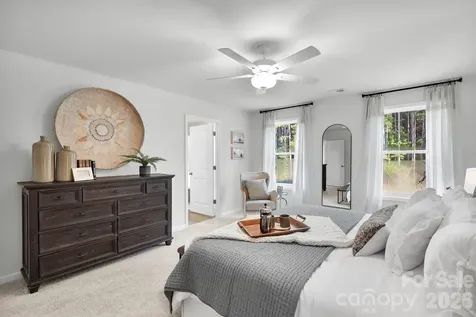 4017 Juno Drive Charlotte NC 28215