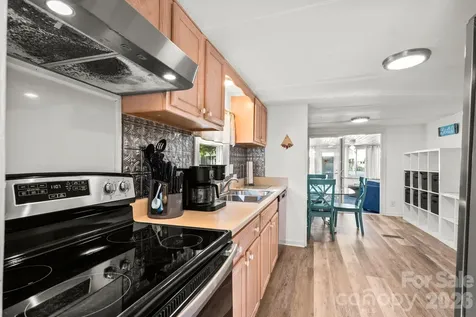 6011 S Kings Highway Myrtle Beach SC 29575