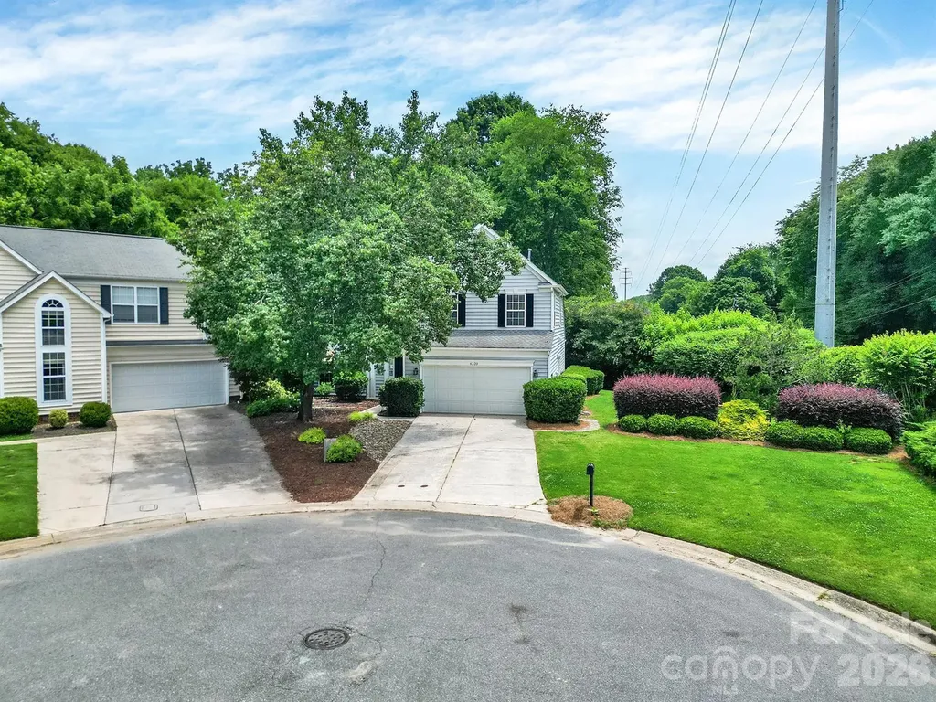 6320 Revlock Court Charlotte NC 28226