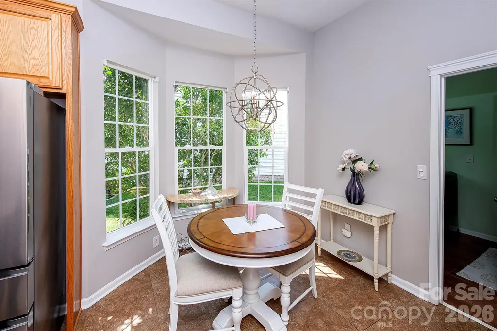 6103 Breckfield Court Charlotte NC 28278