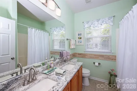 6103 Breckfield Court Charlotte NC 28278