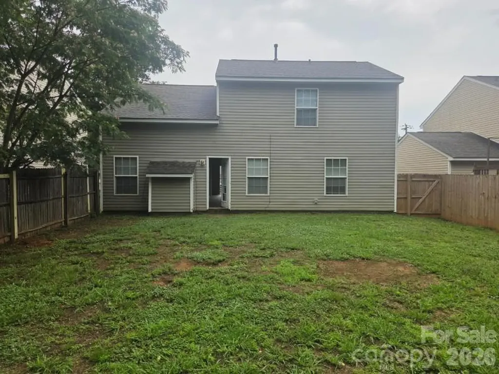 821 Lakehill Road Charlotte NC 28214