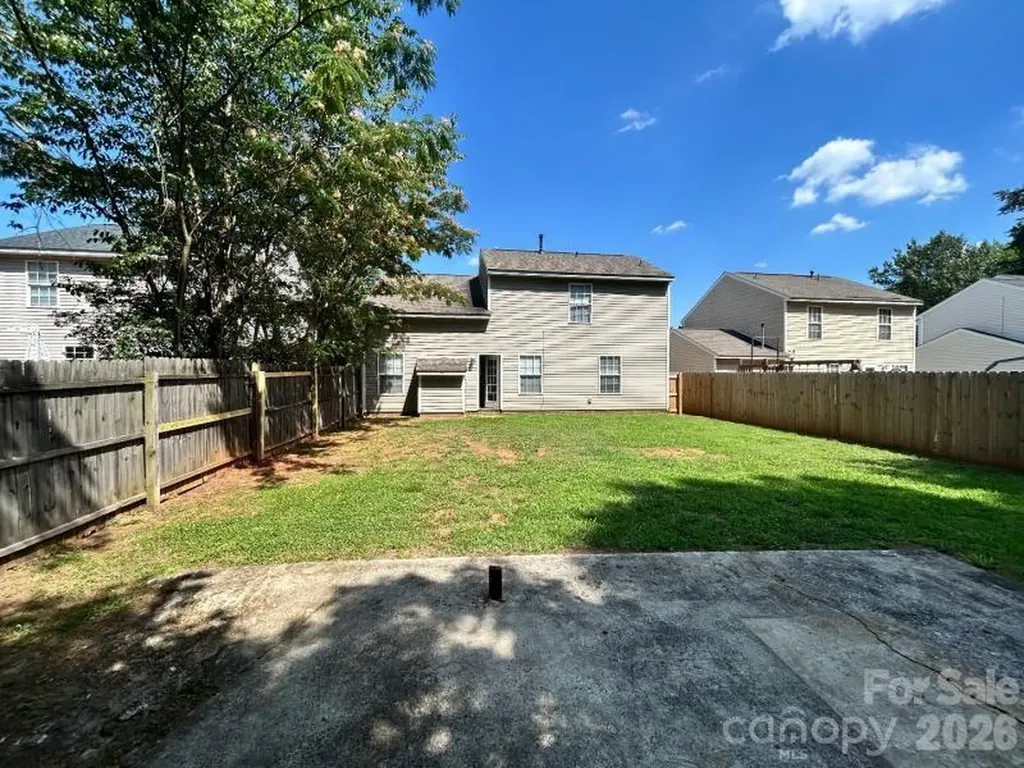 821 Lakehill Road Charlotte NC 28214