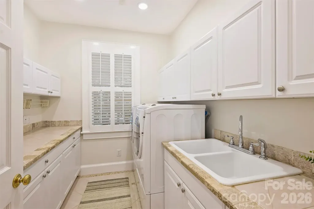 2126 Dilworth Road E Charlotte NC 28203