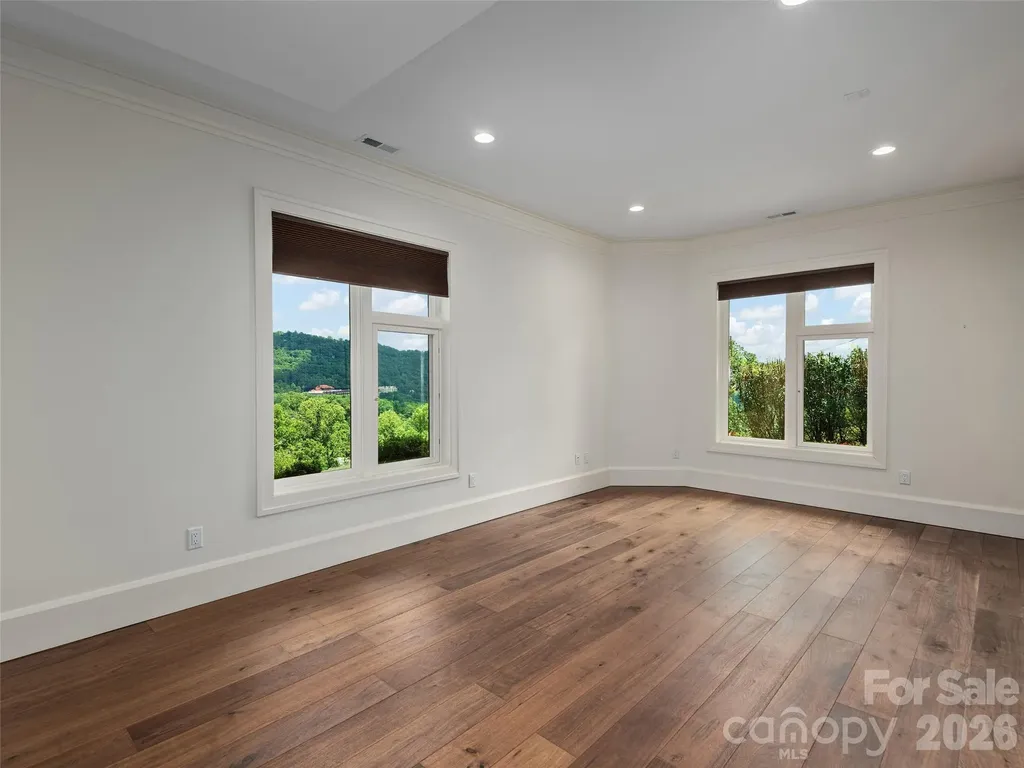 95 Horizon Hill Road Asheville NC 28804