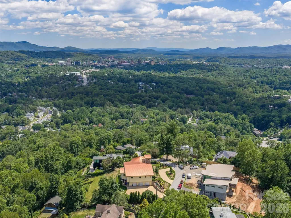 95 Horizon Hill Road Asheville NC 28804