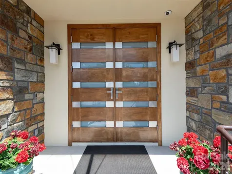 95 Horizon Hill Road Asheville NC 28804