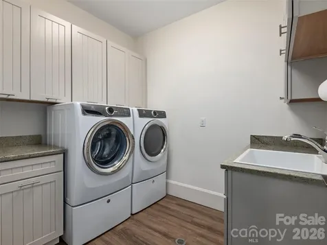 95 Horizon Hill Road Asheville NC 28804