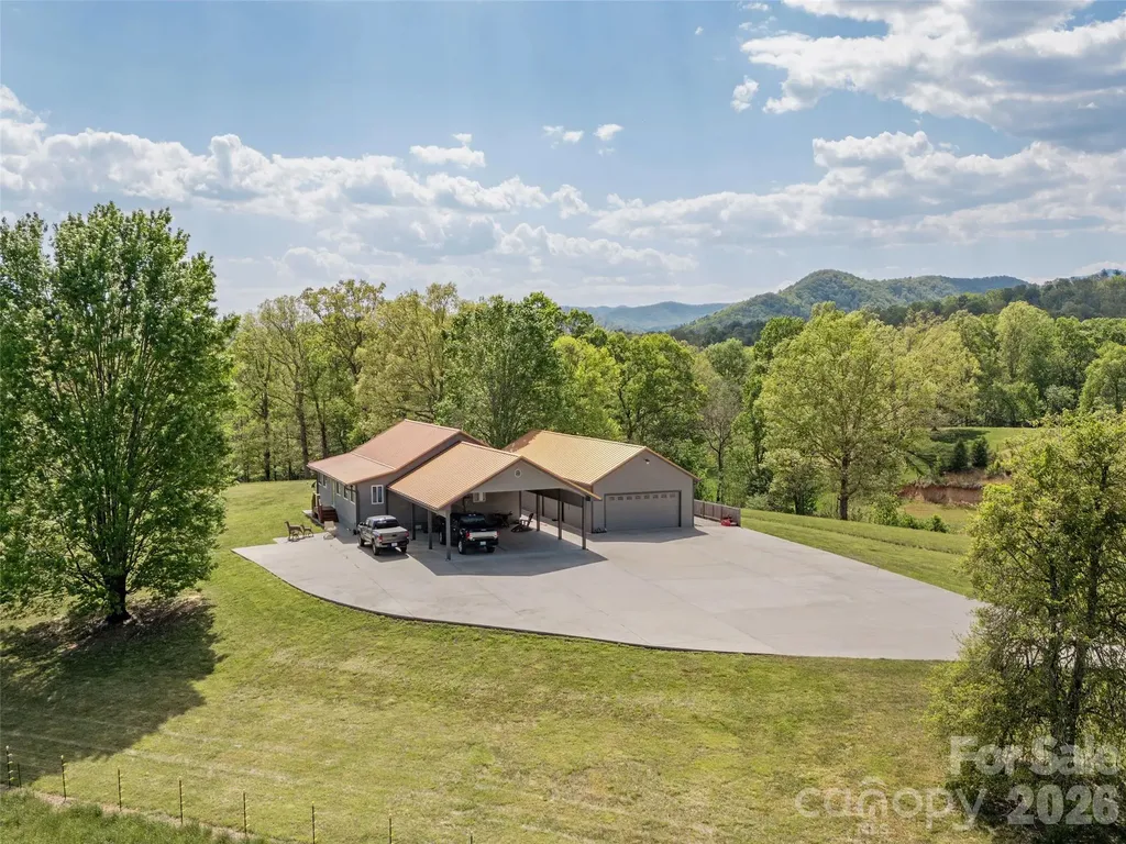 285 Mount Gilead Church Road Mills River NC 28759