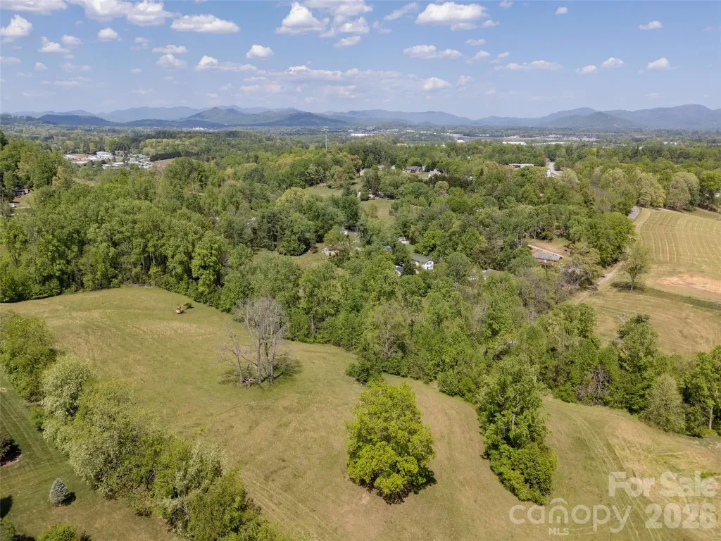 285 Mount Gilead Church Road Mills River NC 28759