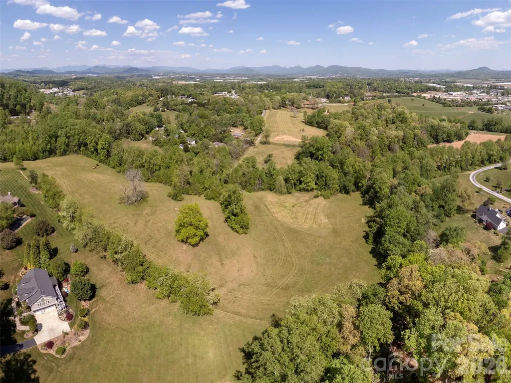 285 Mount Gilead Church Road Mills River NC 28759