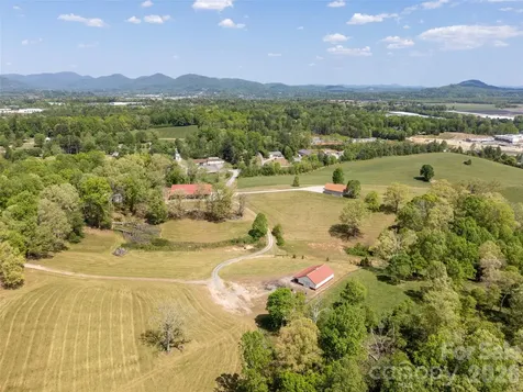 285 Mount Gilead Church Road Mills River NC 28759