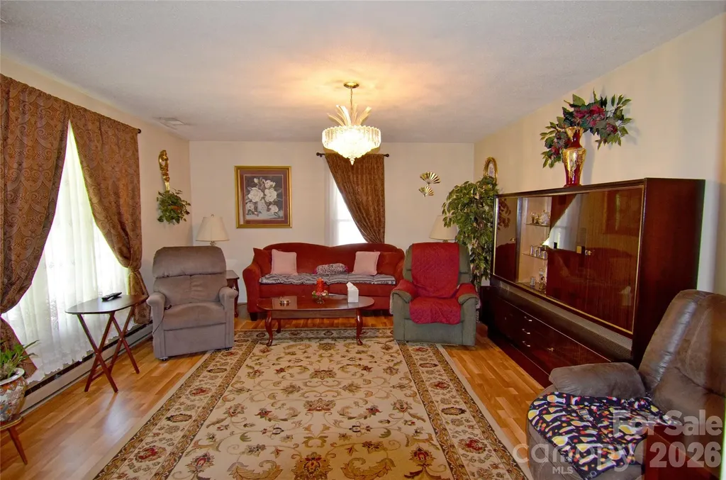 848 Deer Park Road Nebo NC 28761
