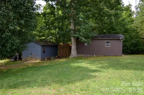 848 Deer Park Road Nebo NC 28761