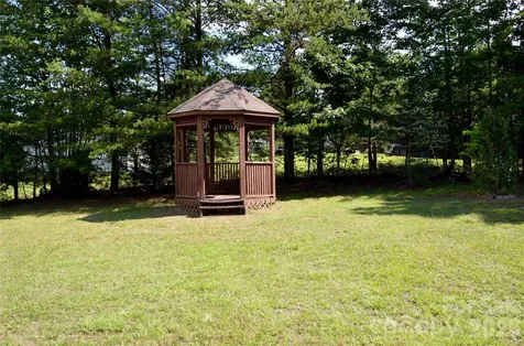 848 Deer Park Road Nebo NC 28761