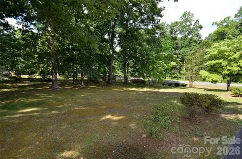 848 Deer Park Road Nebo NC 28761