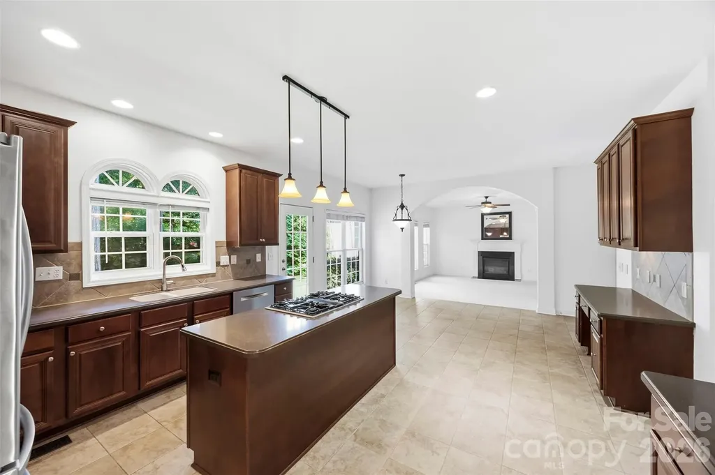 1703 Caddy Court Matthews NC 28104