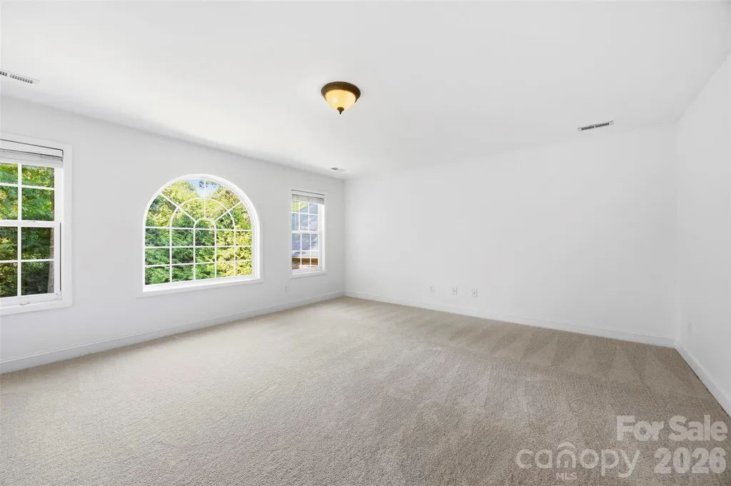 1703 Caddy Court Matthews NC 28104