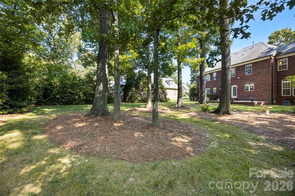 1703 Caddy Court Matthews NC 28104
