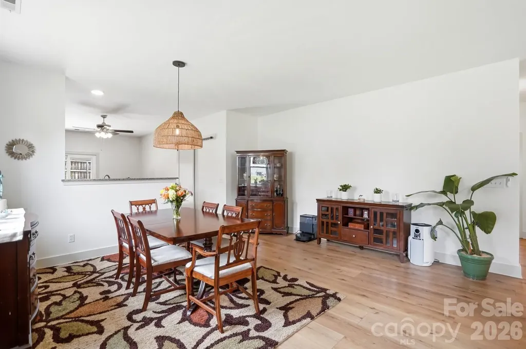 2211 Savannah Hills Drive Matthews NC 28105