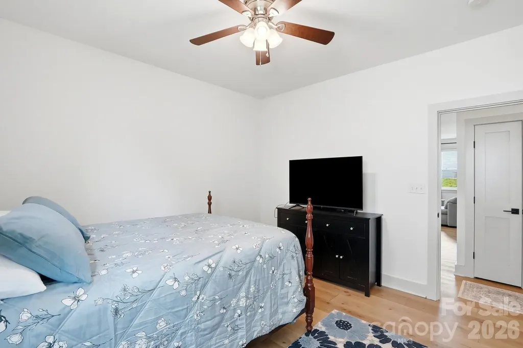 2211 Savannah Hills Drive Matthews NC 28105