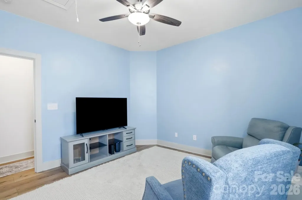 2211 Savannah Hills Drive Matthews NC 28105