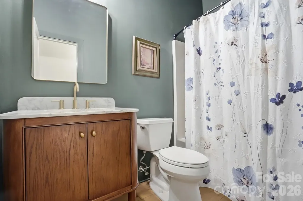 2211 Savannah Hills Drive Matthews NC 28105