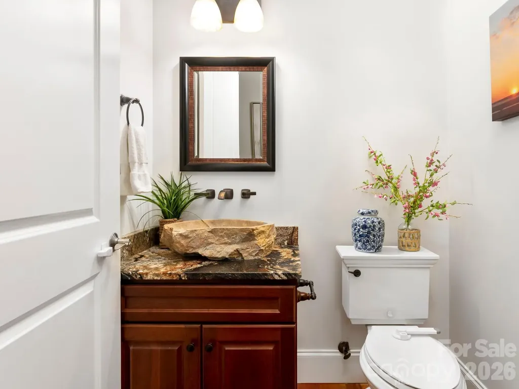 80 Highlander Falls Way Zirconia NC 28790