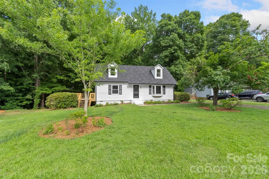 711 King Arthur Drive Gastonia NC 28056