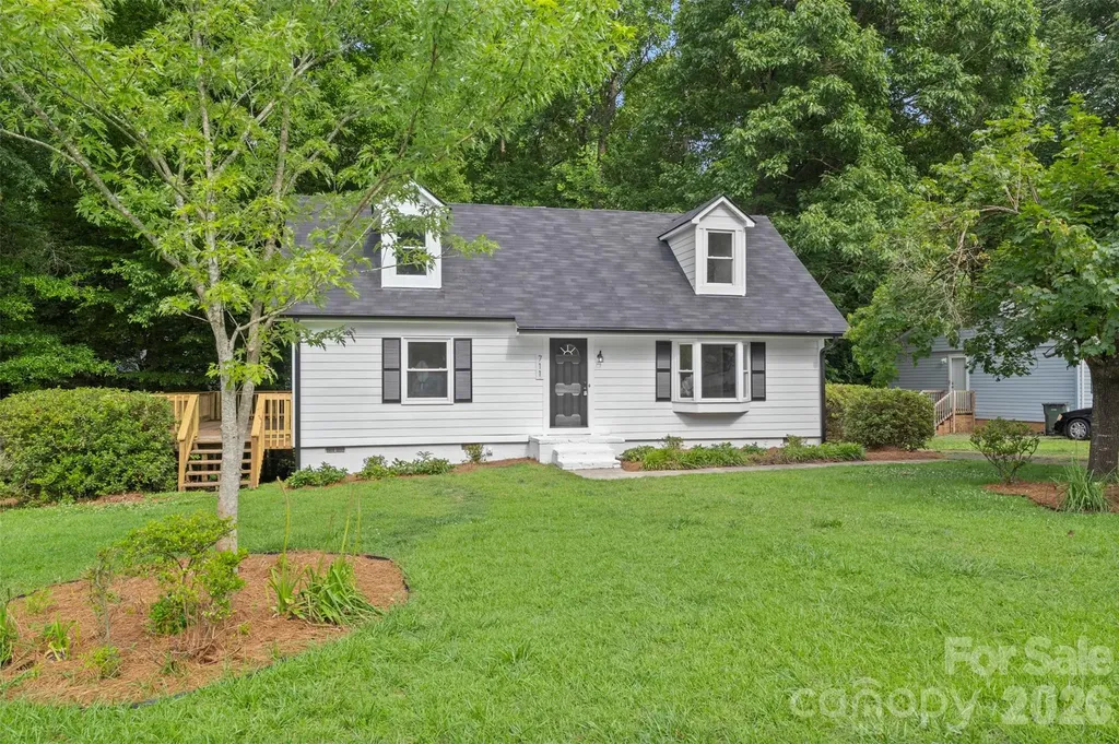 711 King Arthur Drive Gastonia NC 28056