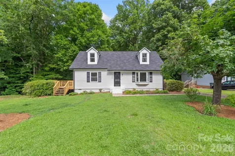 711 King Arthur Drive Gastonia NC 28056