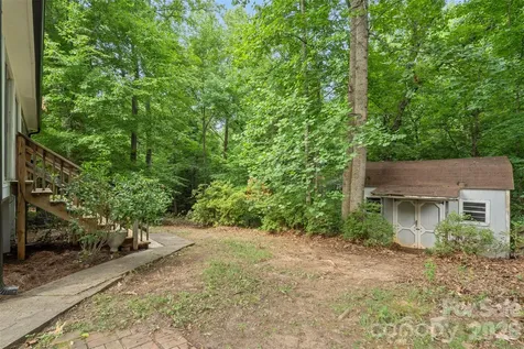 711 King Arthur Drive Gastonia NC 28056