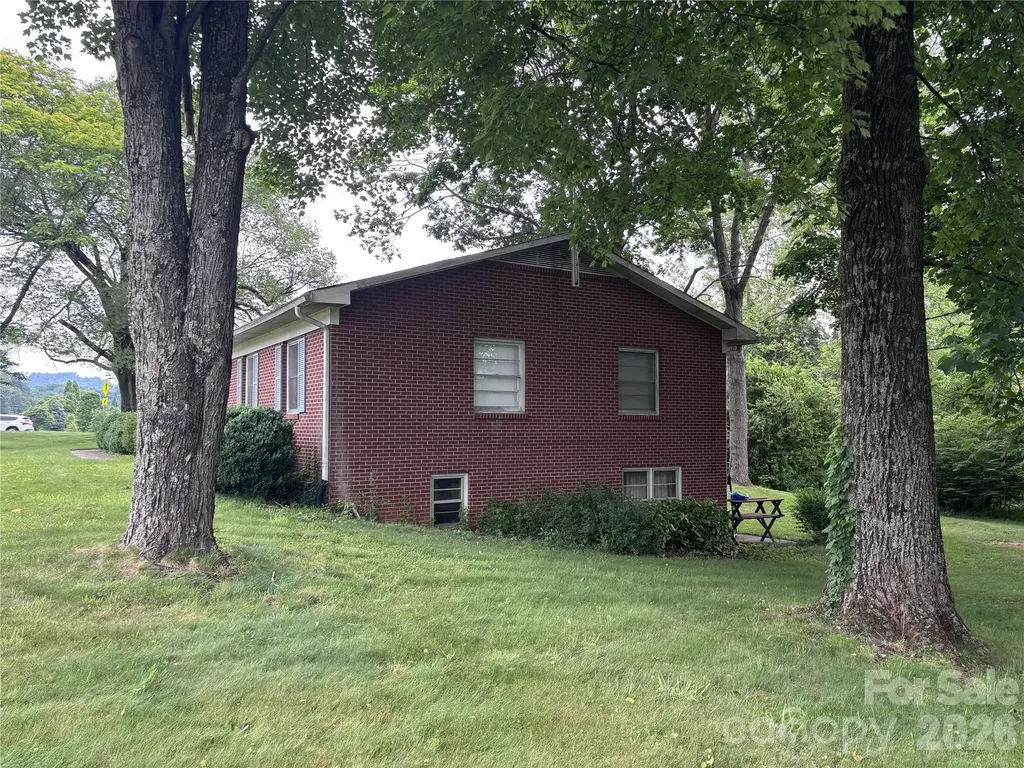 625 Vance Street Waynesville NC 28786