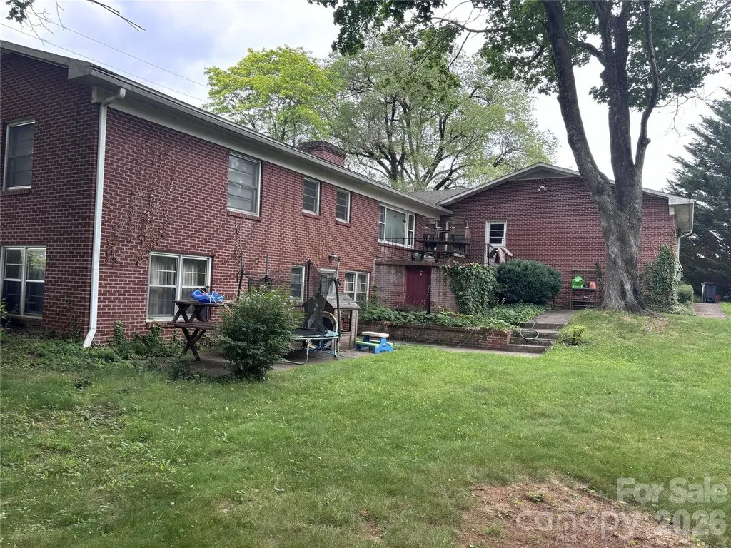 625 Vance Street Waynesville NC 28786