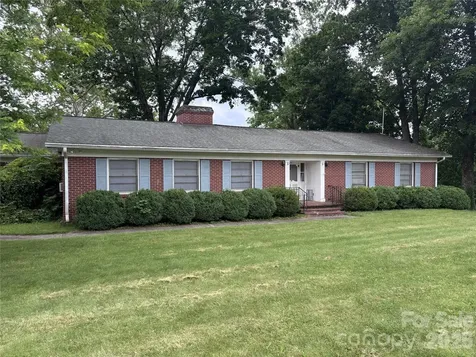 625 Vance Street Waynesville NC 28786